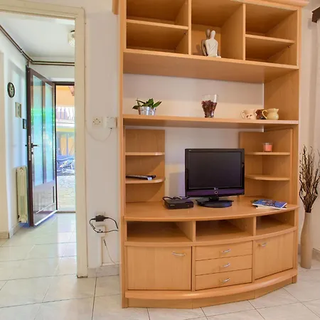Ivy By Interhome *
